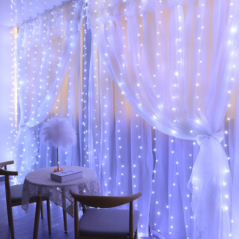 Christmas Curtain Lights - Don't Know What To Gift