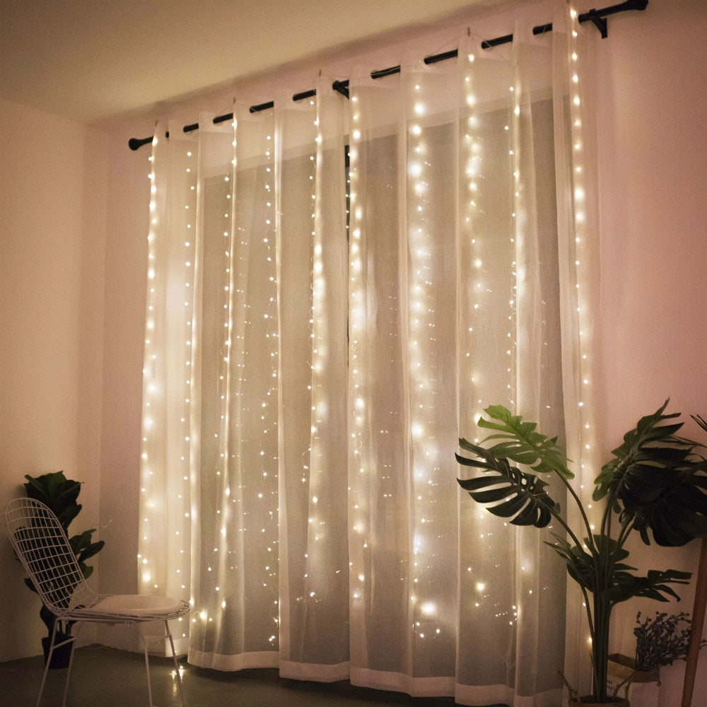 Christmas Curtain Lights - Don't Know What To Gift