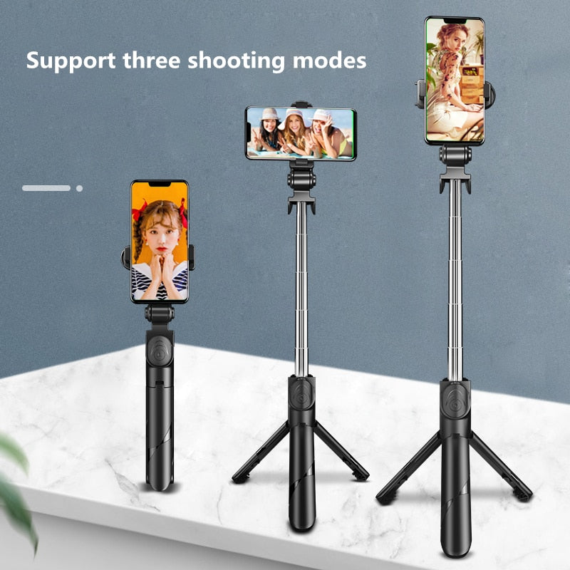 Extendable Monopod with Fill Light - Don't Know What To Gift