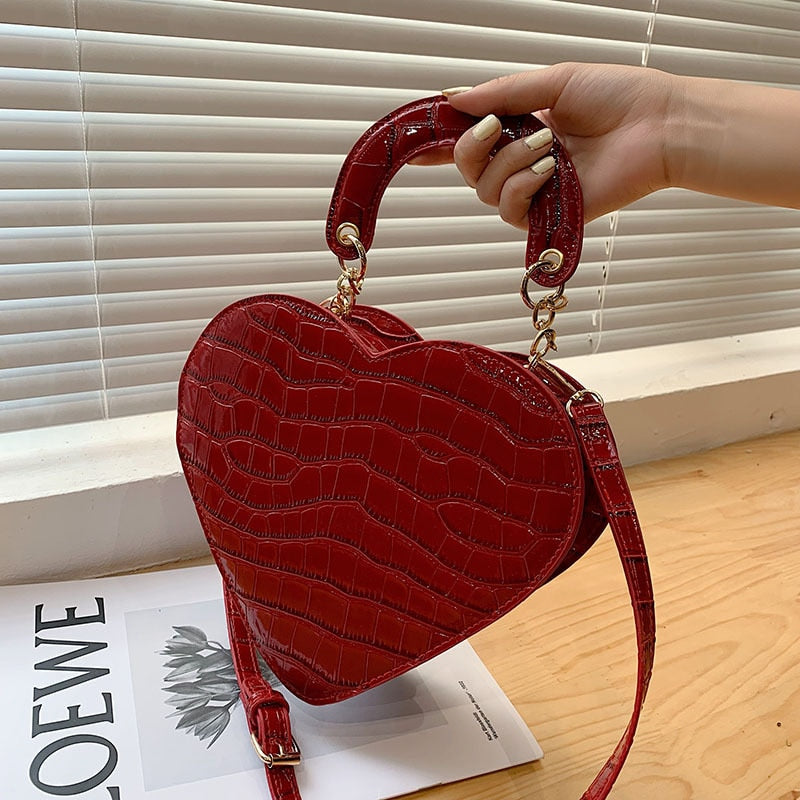 Cute Heart Shaped Design Purse - Don't Know What To Gift